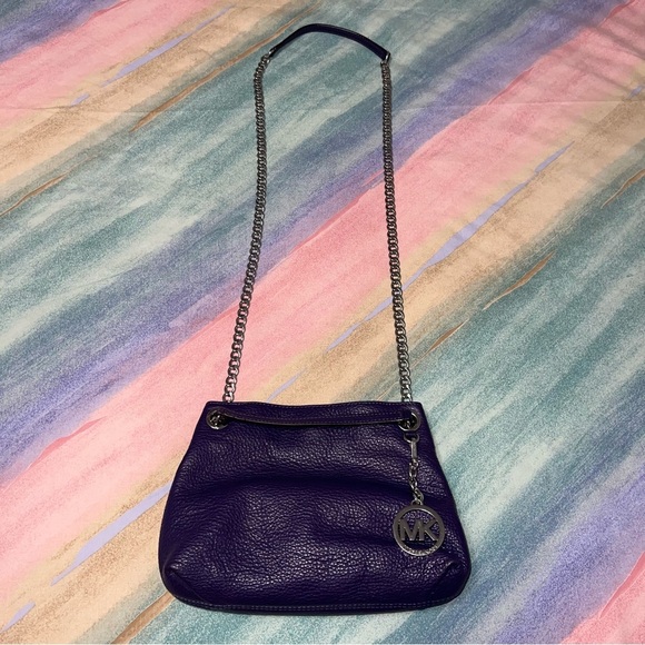 Michael Kors Tote Shoulder Bag Purple Leather Silver Tone Chain Logo MK Small - Picture 3 of 9